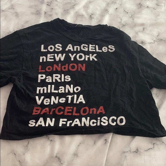 Black crop shirt